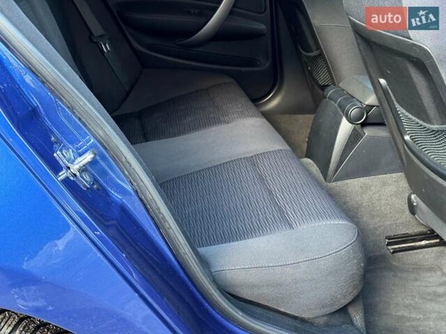 Синий БМВ 1 Серия, объемом двигателя 2 л и пробегом 271 тыс. км за 6490 $, фото 19 на Automoto.ua