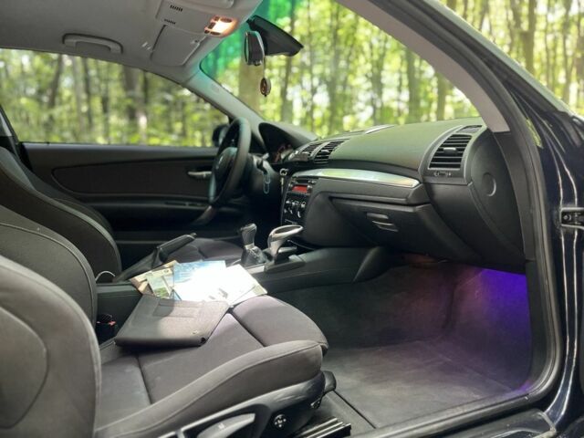 Синий БМВ 1 Серия, объемом двигателя 2 л и пробегом 151 тыс. км за 5390 $, фото 14 на Automoto.ua