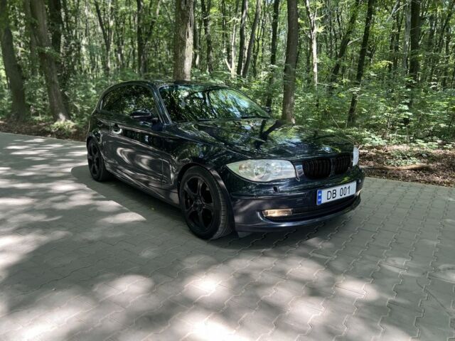 Синий БМВ 1 Серия, объемом двигателя 2 л и пробегом 151 тыс. км за 5390 $, фото 2 на Automoto.ua