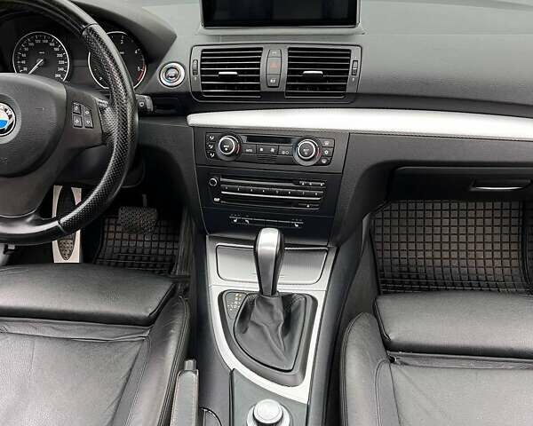 Синій БМВ 1 Серія, об'ємом двигуна 2 л та пробігом 220 тис. км за 8300 $, фото 9 на Automoto.ua