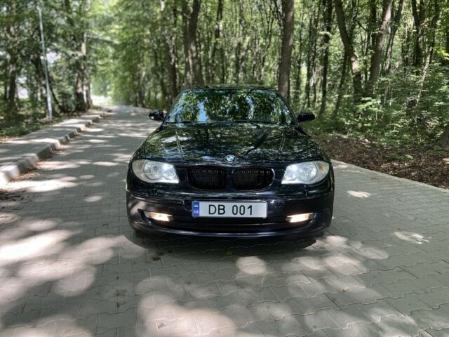 Синий БМВ 1 Серия, объемом двигателя 2 л и пробегом 151 тыс. км за 5390 $, фото 11 на Automoto.ua