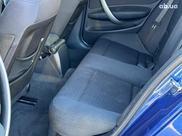 Синий БМВ 1 Серия, объемом двигателя 2 л и пробегом 271 тыс. км за 6490 $, фото 17 на Automoto.ua