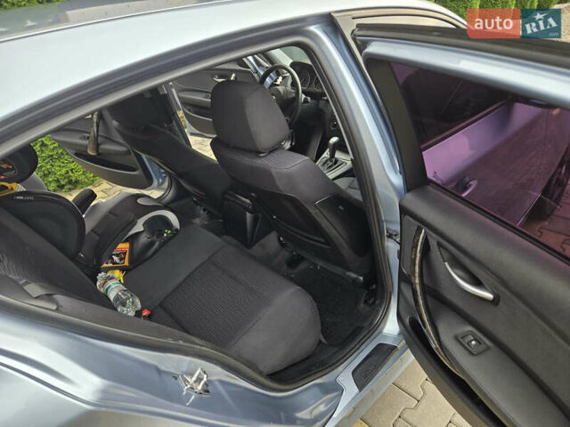 БМВ 1 Серия 2009 в Мукачеве на Automoto.ua Синий БМВ 1 Серия, объемом двигателя 2 л и пробегом 280 тыс. км за 7500 $, фото 10 на Automoto.ua