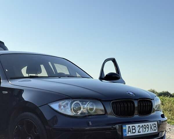 Синий БМВ 1 Серия, объемом двигателя 2 л и пробегом 276 тыс. км за 7600 $, фото 3 на Automoto.ua