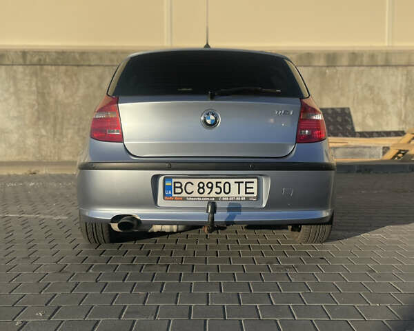 Синий БМВ 1 Серия, объемом двигателя 2 л и пробегом 192 тыс. км за 6600 $, фото 11 на Automoto.ua