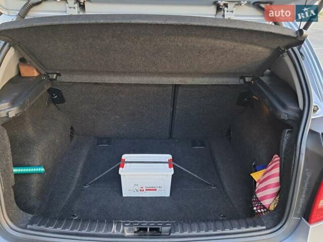 Синій БМВ 1 Серія, об'ємом двигуна 2 л та пробігом 200 тис. км за 5650 $, фото 6 на Automoto.ua