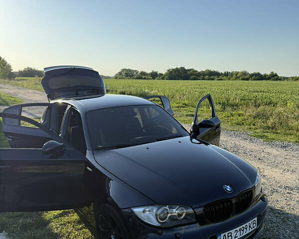 Синий БМВ 1 Серия, объемом двигателя 2 л и пробегом 276 тыс. км за 5600 $, фото 6 на Automoto.ua