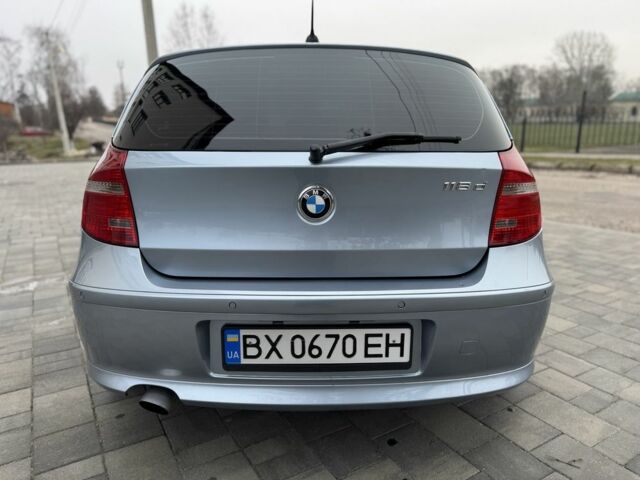 Синий БМВ 1 Серия, объемом двигателя 2 л и пробегом 241 тыс. км за 8500 $, фото 4 на Automoto.ua