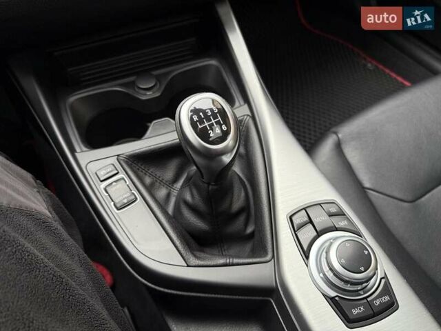 Синий БМВ 1 Серия, объемом двигателя 2 л и пробегом 248 тыс. км за 9200 $, фото 46 на Automoto.ua