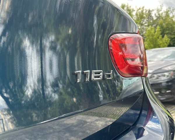 Синій БМВ 1 Серія, об'ємом двигуна 2 л та пробігом 100 тис. км за 14400 $, фото 7 на Automoto.ua