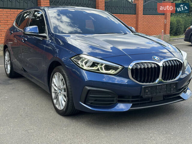 Синий БМВ 1 Серия, объемом двигателя 2 л и пробегом 8 тыс. км за 24900 $, фото 9 на Automoto.ua