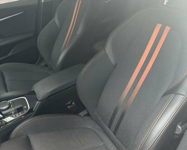 Синій БМВ 1 Серія, об'ємом двигуна 2 л та пробігом 135 тис. км за 24500 $, фото 9 на Automoto.ua