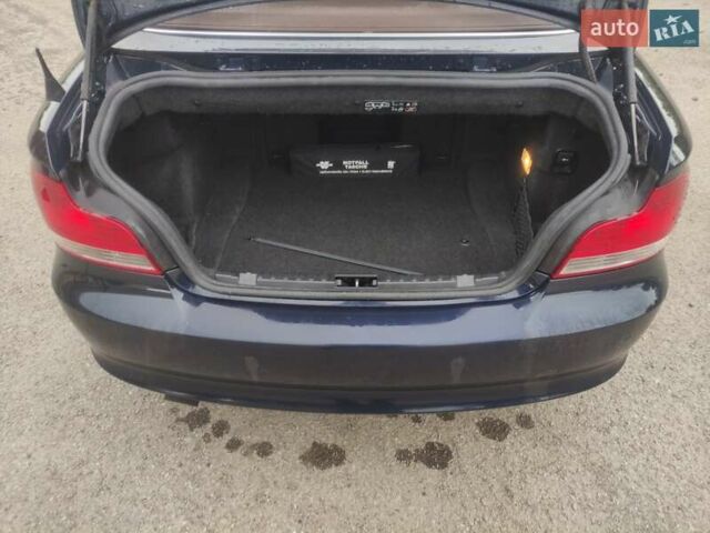 Синий БМВ 1 Серия, объемом двигателя 2 л и пробегом 183 тыс. км за 10000 $, фото 14 на Automoto.ua