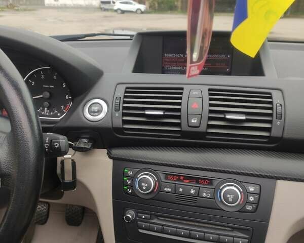 Синий БМВ 1 Серия, объемом двигателя 2 л и пробегом 183 тыс. км за 10000 $, фото 6 на Automoto.ua