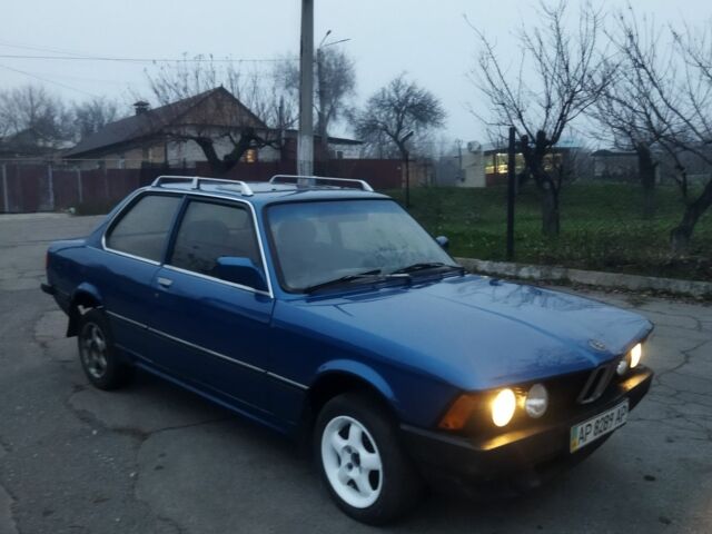 Синий БМВ 1 Серия, объемом двигателя 1.8 л и пробегом 98 тыс. км за 450 $, фото 1 на Automoto.ua