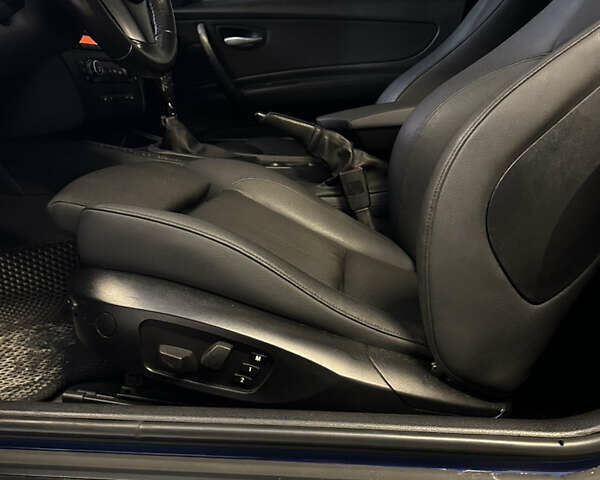 Синий БМВ 1 Серия, объемом двигателя 2 л и пробегом 250 тыс. км за 10500 $, фото 27 на Automoto.ua