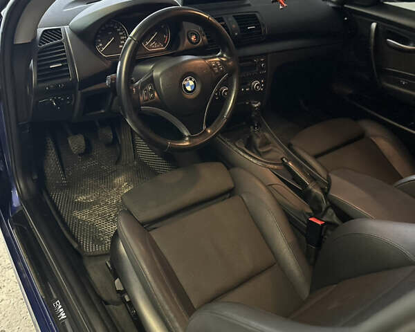 Синий БМВ 1 Серия, объемом двигателя 2 л и пробегом 250 тыс. км за 10500 $, фото 19 на Automoto.ua