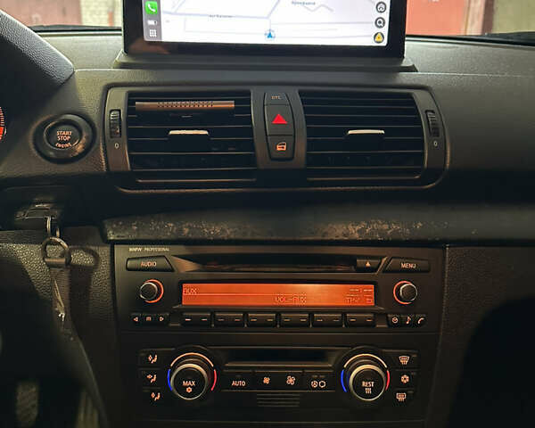 Синий БМВ 1 Серия, объемом двигателя 2 л и пробегом 250 тыс. км за 10500 $, фото 22 на Automoto.ua