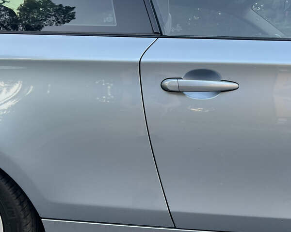 Синій БМВ 1 Серія, об'ємом двигуна 3 л та пробігом 143 тис. км за 13500 $, фото 9 на Automoto.ua