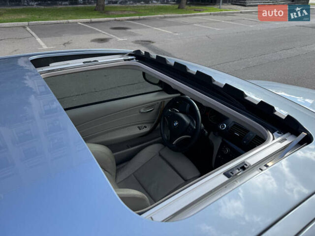 Синій БМВ 1 Серія, об'ємом двигуна 3 л та пробігом 143 тис. км за 13500 $, фото 17 на Automoto.ua