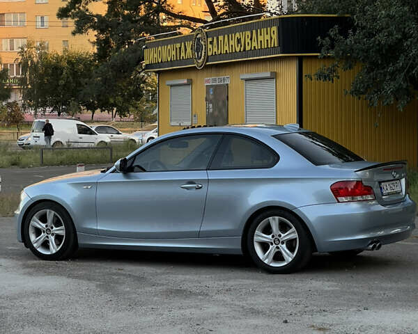 Синій БМВ 1 Серія, об'ємом двигуна 3 л та пробігом 143 тис. км за 13500 $, фото 4 на Automoto.ua