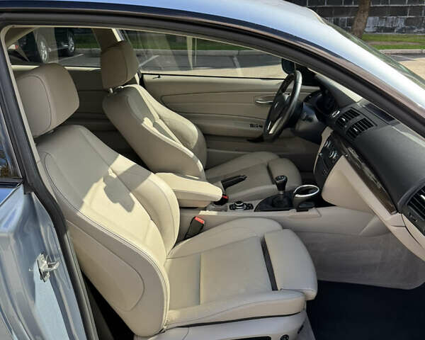 Синій БМВ 1 Серія, об'ємом двигуна 3 л та пробігом 143 тис. км за 13500 $, фото 25 на Automoto.ua