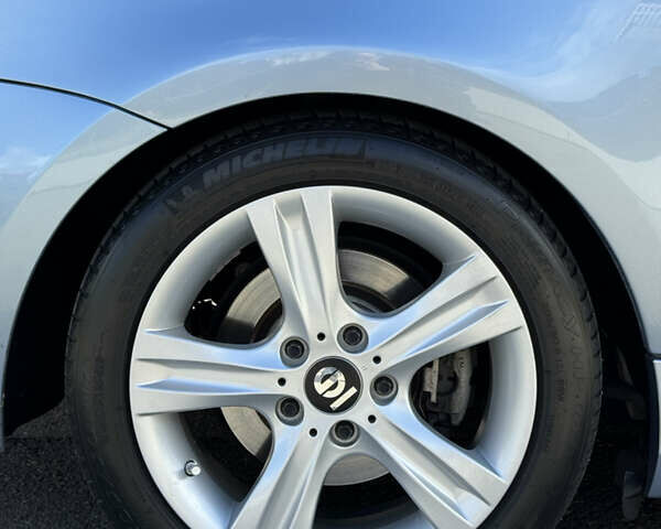 Синій БМВ 1 Серія, об'ємом двигуна 3 л та пробігом 143 тис. км за 13500 $, фото 14 на Automoto.ua