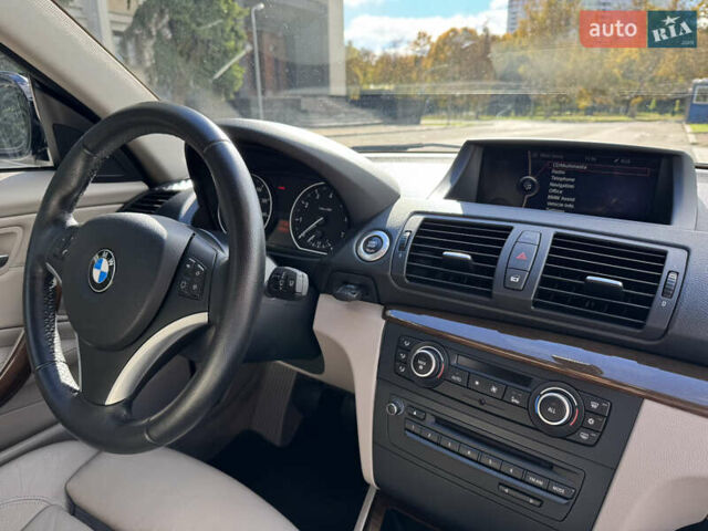 Синій БМВ 1 Серія, об'ємом двигуна 3 л та пробігом 143 тис. км за 13500 $, фото 21 на Automoto.ua