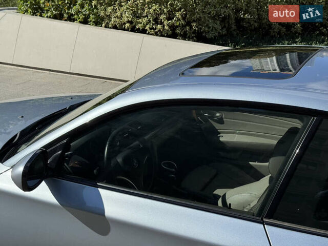 Синій БМВ 1 Серія, об'ємом двигуна 3 л та пробігом 143 тис. км за 13500 $, фото 15 на Automoto.ua