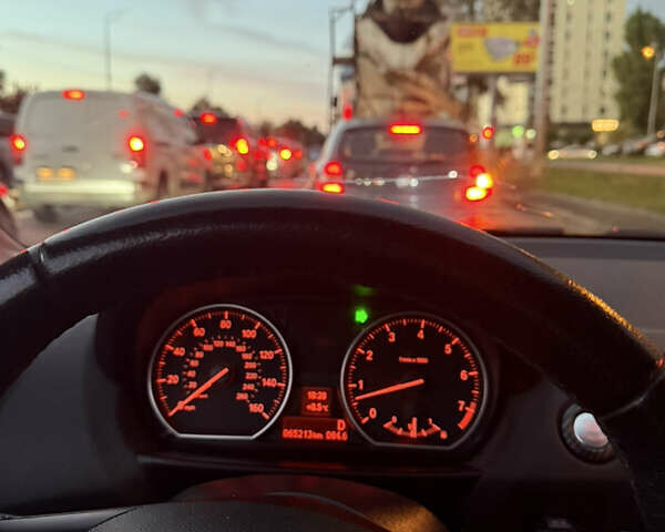 Синій БМВ 1 Серія, об'ємом двигуна 3 л та пробігом 65 тис. км за 9500 $, фото 18 на Automoto.ua