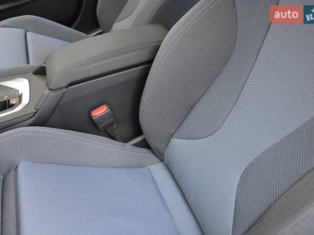 Зеленый БМВ 1 Серия, объемом двигателя 1.5 л и пробегом 4 тыс. км за 33252 $, фото 7 на Automoto.ua