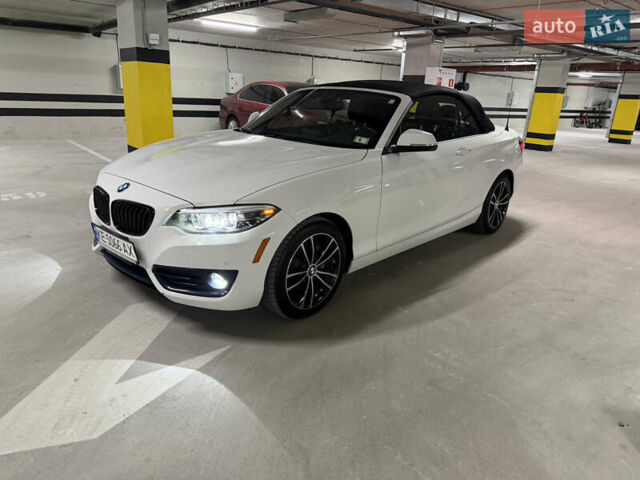 Белый БМВ 2 Серия, объемом двигателя 2 л и пробегом 55 тыс. км за 24000 $, фото 9 на Automoto.ua