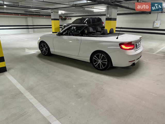 Белый БМВ 2 Серия, объемом двигателя 2 л и пробегом 55 тыс. км за 24000 $, фото 6 на Automoto.ua