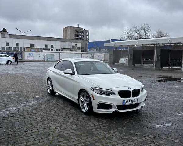 Белый БМВ 2 Серия, объемом двигателя 2 л и пробегом 308 тыс. км за 15000 $, фото 2 на Automoto.ua
