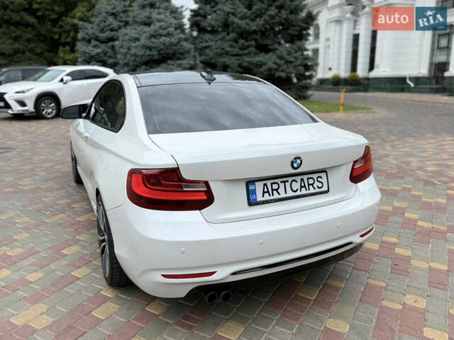 Білий БМВ 2 Серія, об'ємом двигуна 2 л та пробігом 200 тис. км за 11900 $, фото 5 на Automoto.ua