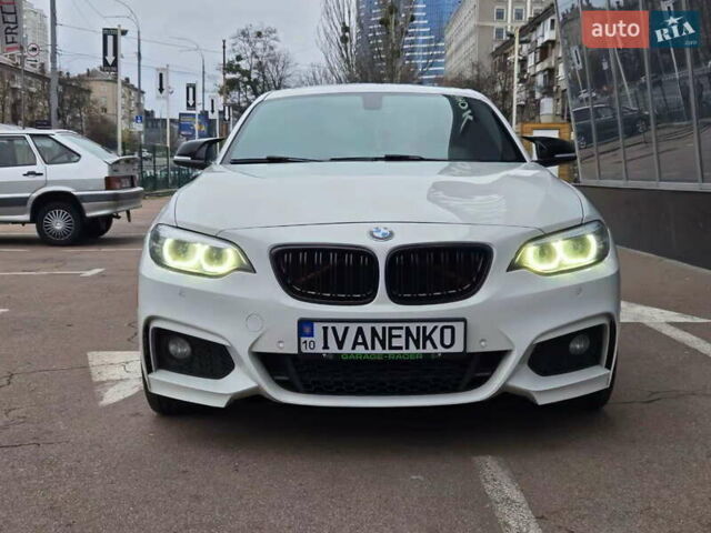 Белый БМВ 2 Серия, объемом двигателя 2 л и пробегом 194 тыс. км за 13500 $, фото 9 на Automoto.ua