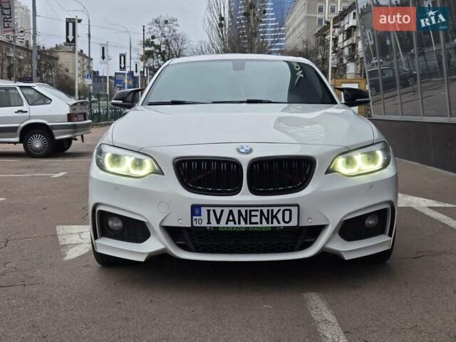Белый БМВ 2 Серия, объемом двигателя 2 л и пробегом 194 тыс. км за 14900 $, фото 2 на Automoto.ua