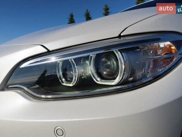 Белый БМВ 2 Серия, объемом двигателя 2.98 л и пробегом 126 тыс. км за 21000 $, фото 5 на Automoto.ua