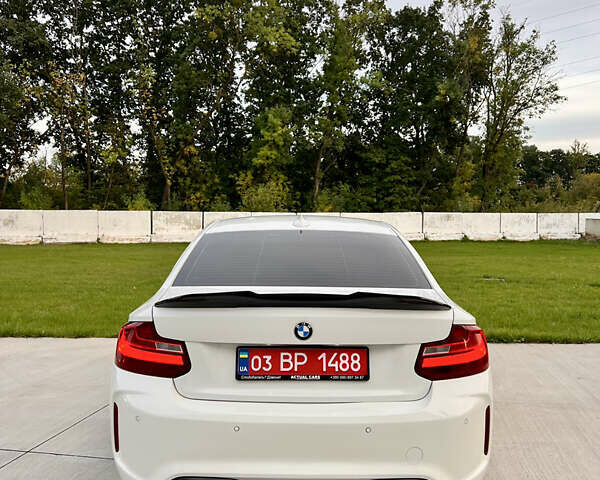 Белый БМВ 2 Серия, объемом двигателя 2 л и пробегом 111 тыс. км за 18000 $, фото 7 на Automoto.ua