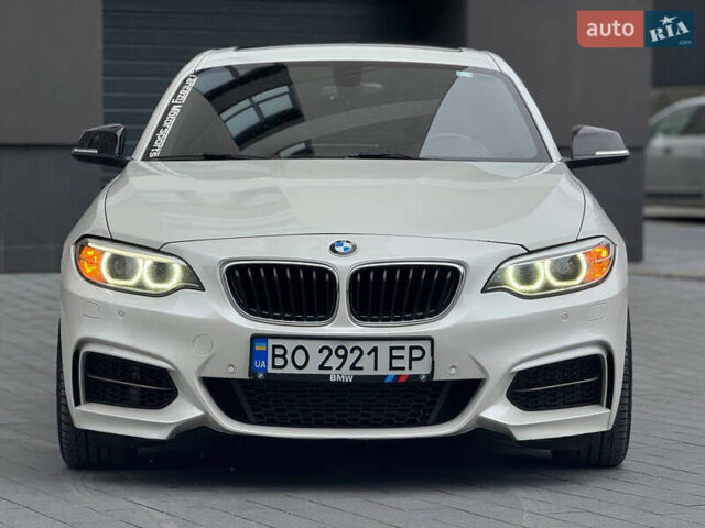Белый БМВ 2 Серия, объемом двигателя 2 л и пробегом 120 тыс. км за 14800 $, фото 6 на Automoto.ua