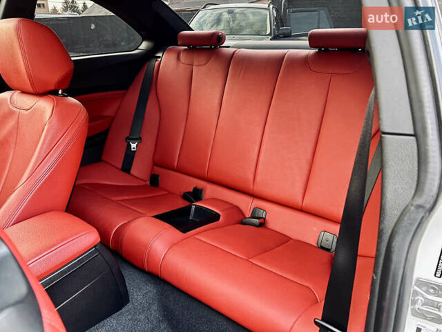 Белый БМВ 2 Серия, объемом двигателя 2 л и пробегом 111 тыс. км за 18000 $, фото 32 на Automoto.ua