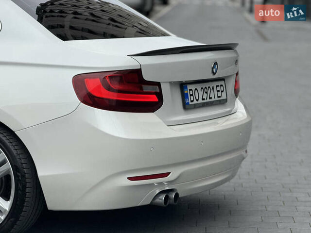 Белый БМВ 2 Серия, объемом двигателя 2 л и пробегом 117 тыс. км за 14500 $, фото 15 на Automoto.ua