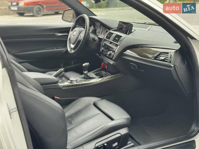 Белый БМВ 2 Серия, объемом двигателя 2 л и пробегом 117 тыс. км за 14500 $, фото 40 на Automoto.ua