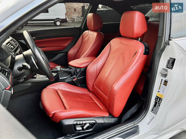 Белый БМВ 2 Серия, объемом двигателя 2 л и пробегом 111 тыс. км за 18000 $, фото 30 на Automoto.ua