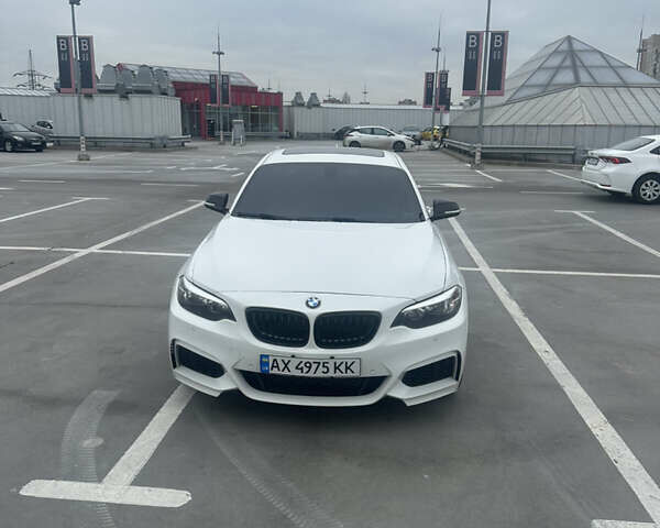 Білий БМВ 2 Серія, об'ємом двигуна 2.98 л та пробігом 97 тис. км за 21999 $, фото 2 на Automoto.ua