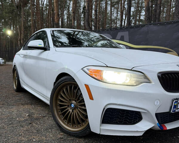 Белый БМВ 2 Серия, объемом двигателя 2 л и пробегом 178 тыс. км за 14500 $, фото 2 на Automoto.ua