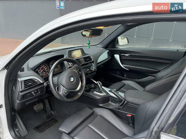 Белый БМВ 2 Серия, объемом двигателя 2 л и пробегом 104 тыс. км за 15300 $, фото 17 на Automoto.ua