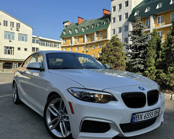Белый БМВ 2 Серия, объемом двигателя 2 л и пробегом 157 тыс. км за 16000 $, фото 2 на Automoto.ua