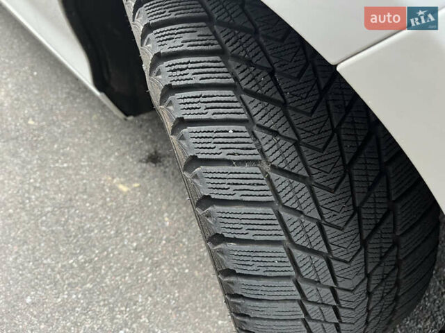 Белый БМВ 2 Серия, объемом двигателя 2 л и пробегом 104 тыс. км за 15300 $, фото 15 на Automoto.ua