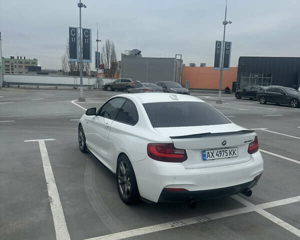Білий БМВ 2 Серія, об'ємом двигуна 2.98 л та пробігом 97 тис. км за 21999 $, фото 9 на Automoto.ua